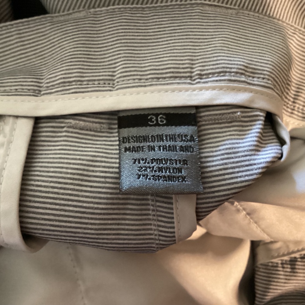 Men’s Lucky Brand Shorts Gray and White Striped Pockets Size 36” Inseam 10” EUC - Picture 9 of 11